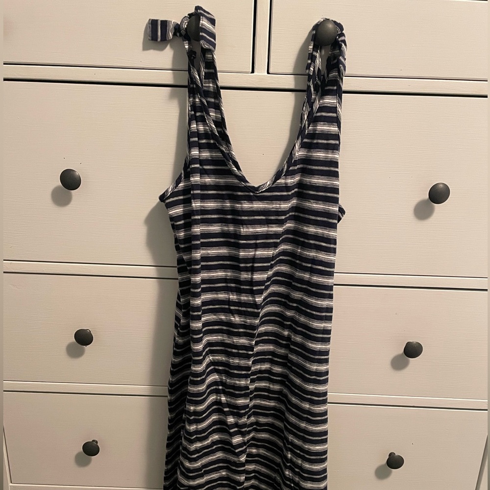 NWOT Gap Navy & White Stripped Summer Dress